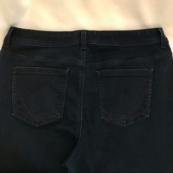 Jeans~ Straight Leg / Style & Co / Host Pick - Picture 8 of 13